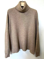 Charger l'image dans la visionneuse de galerie, Pull col montant élégant: Taupe / Taille unique