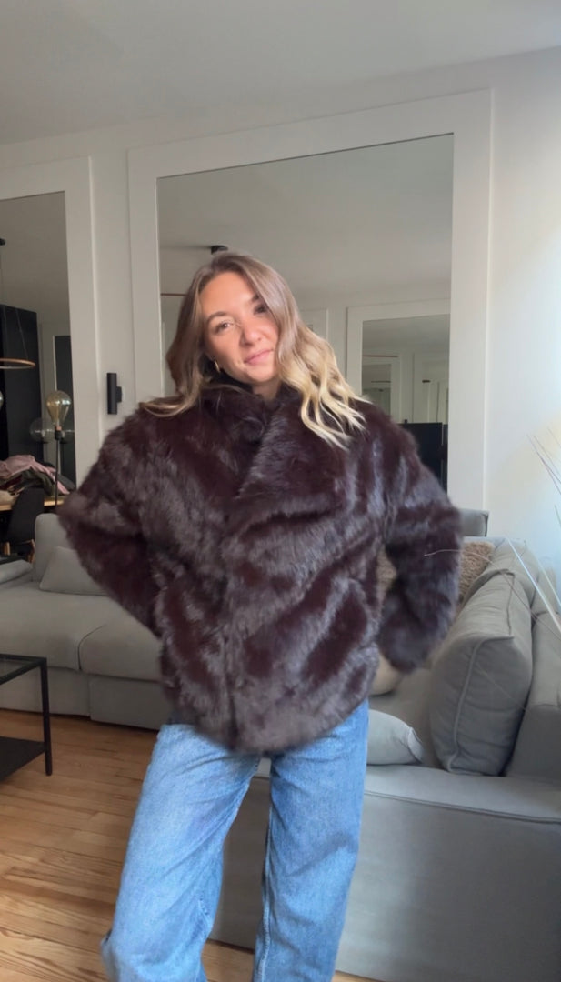 Veste en fausse fourrure gros col