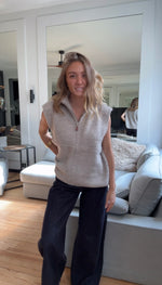 Charger l&#39;image dans la visionneuse de galerie, Gilet sans manches zippé
