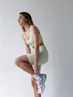 Charger l&#39;image dans la visionneuse de galerie, Soutien-gorge de sport Ribs MINT GREEN Yoga Pilates Activewear 🇮🇹 : M/L
