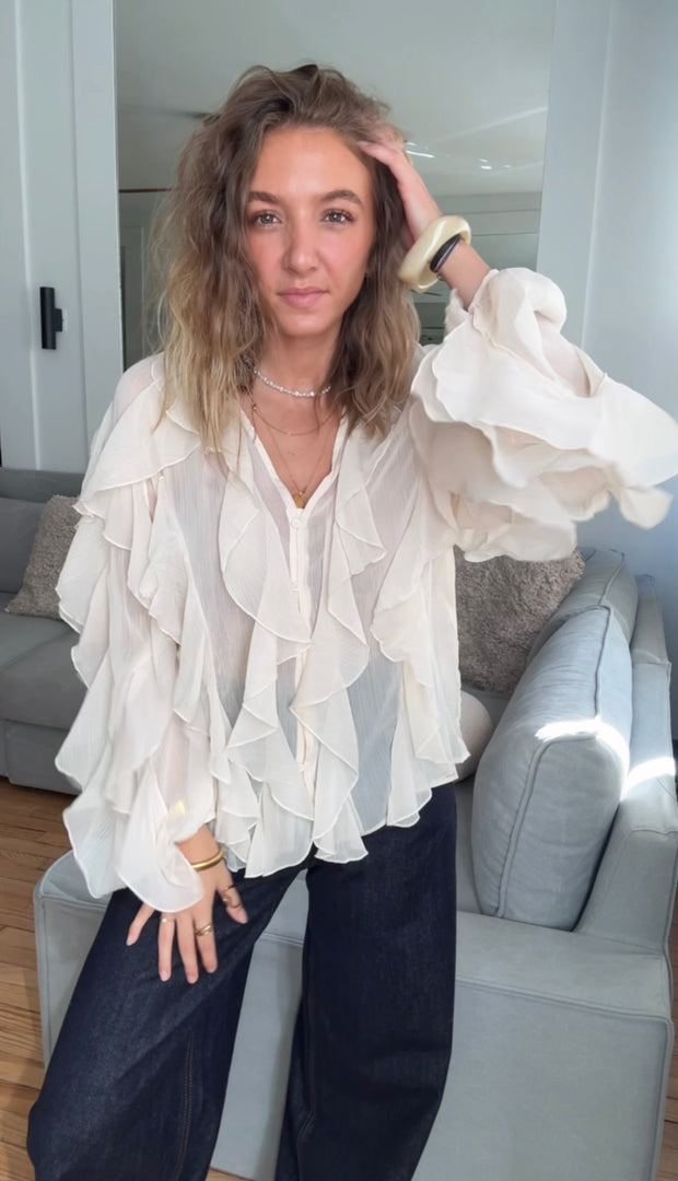 Chemise avec des volants
