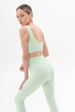 Charger l&#39;image dans la visionneuse de galerie, Soutien-gorge de sport Ribs MINT GREEN Yoga Pilates Activewear 🇮🇹 : M/L

