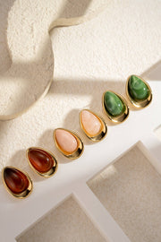 Boucles d’oreilles dorées ambre goutte chic résine élégante: Brun