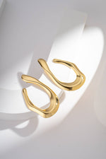 Charger l&#39;image dans la visionneuse de galerie, Boucles d’Oreilles Sculptures Métalliques Modernes En acier : Or jaune
